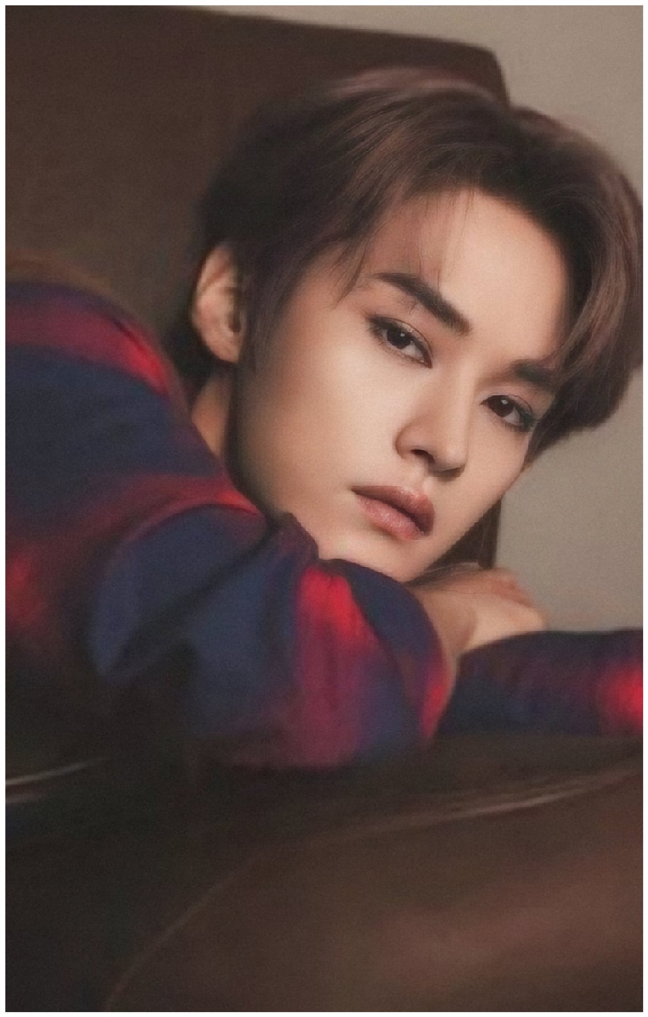 Latest photo of Lee Know (Stray Kids)