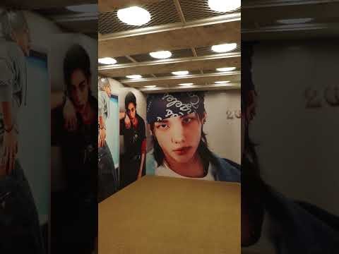 A moment captured by Hyunjin (Stray Kids)'s fan