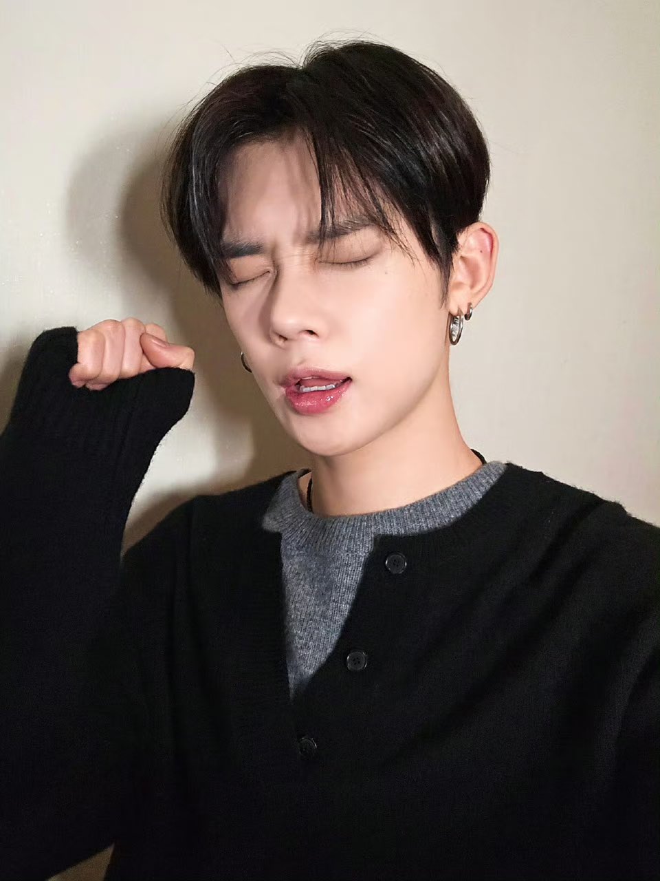 Foto terbaru Yeonjun (TOMORROW X TOGETHER)