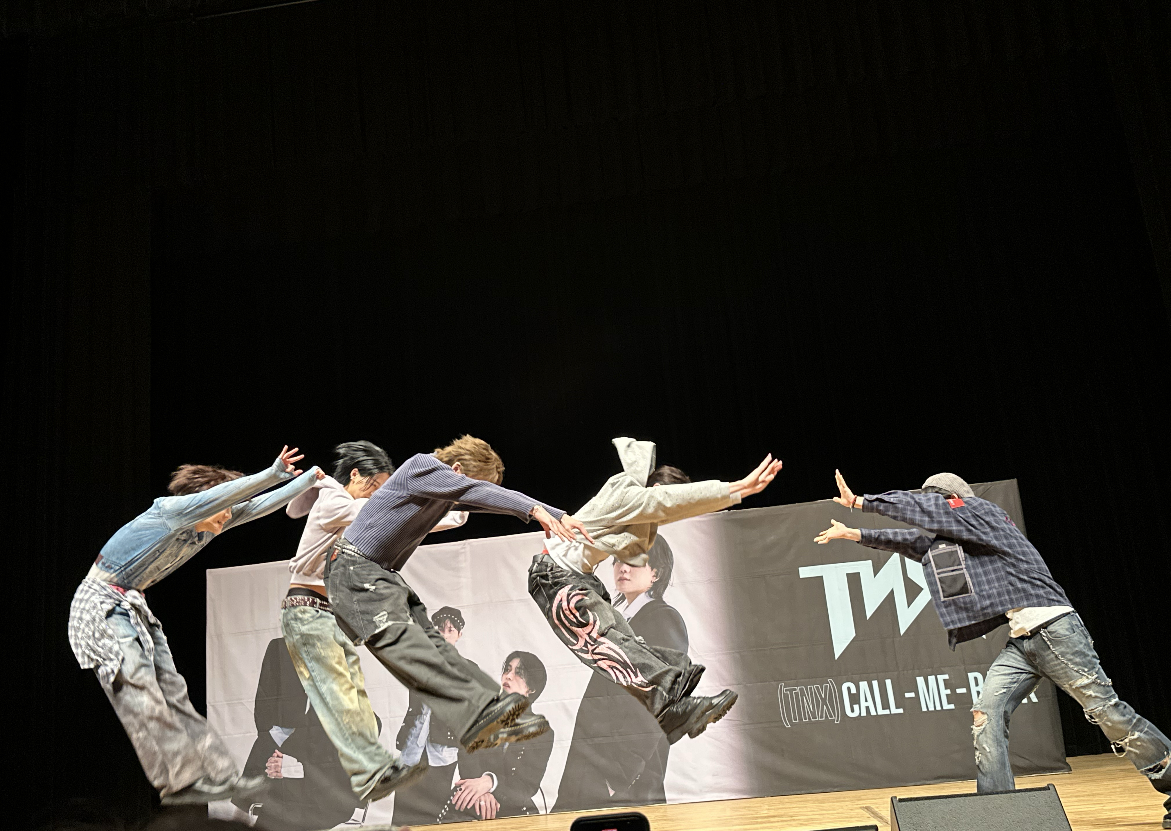 Behind-the-scenes cut of TNX