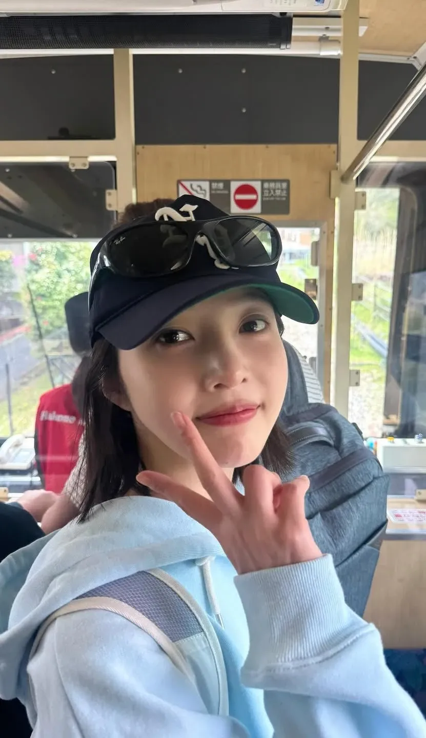 Foto aktivitas terbaru Joy (Red Velvet)