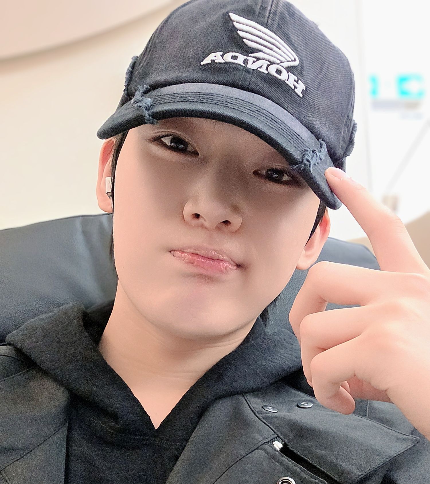 선우 (ENHYPEN)의 비하인드 컷