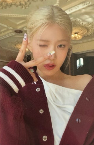 Latest photo of Yoon Jiyoon