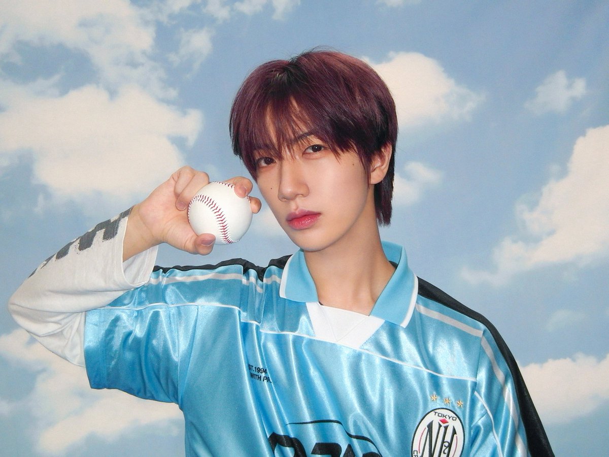 Recent activity shot of CRAVITY