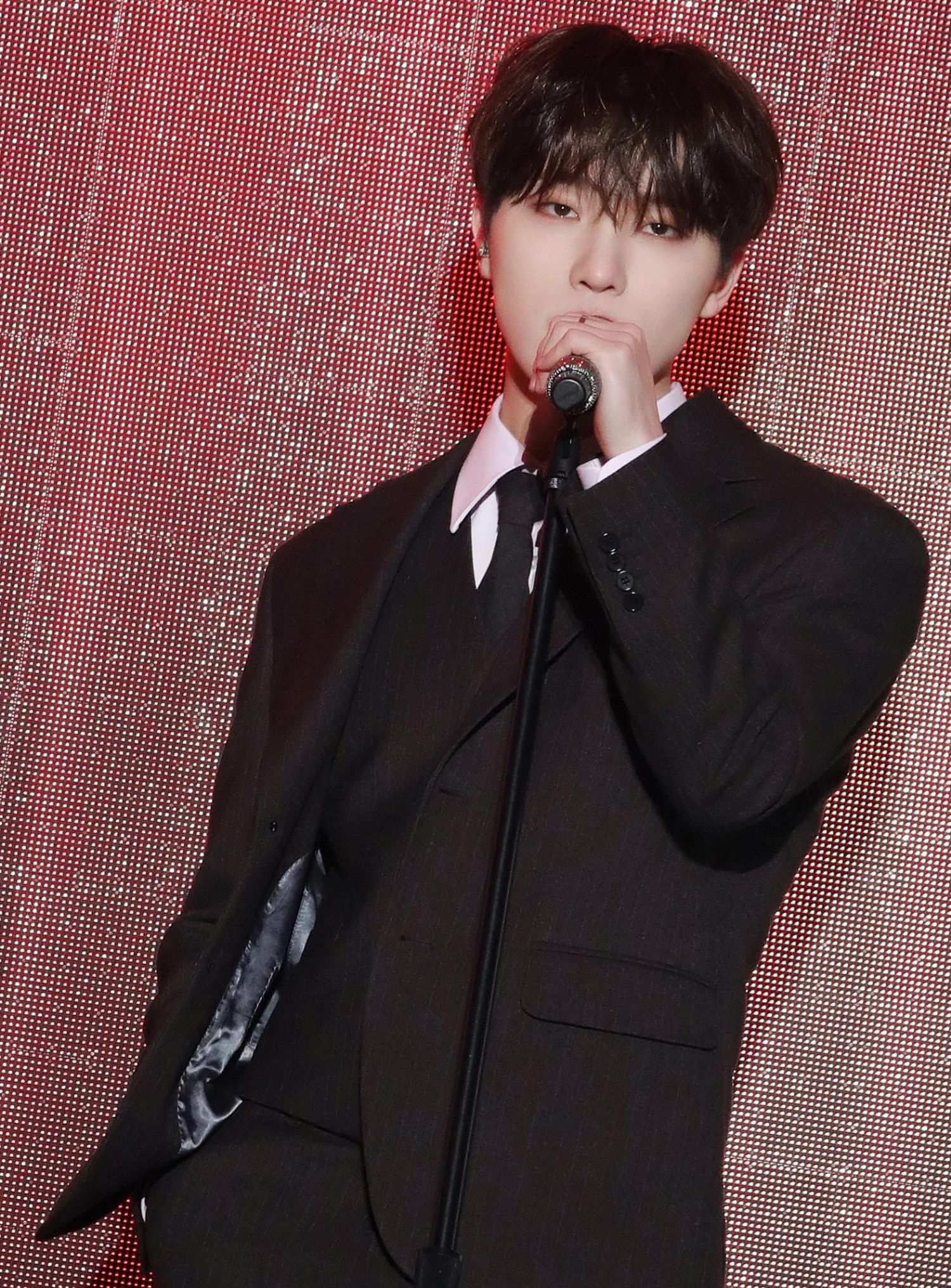 디노 (세븐틴)의 최신 사진