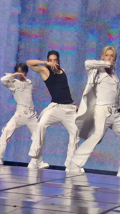 Stray Kids의 최신 사진