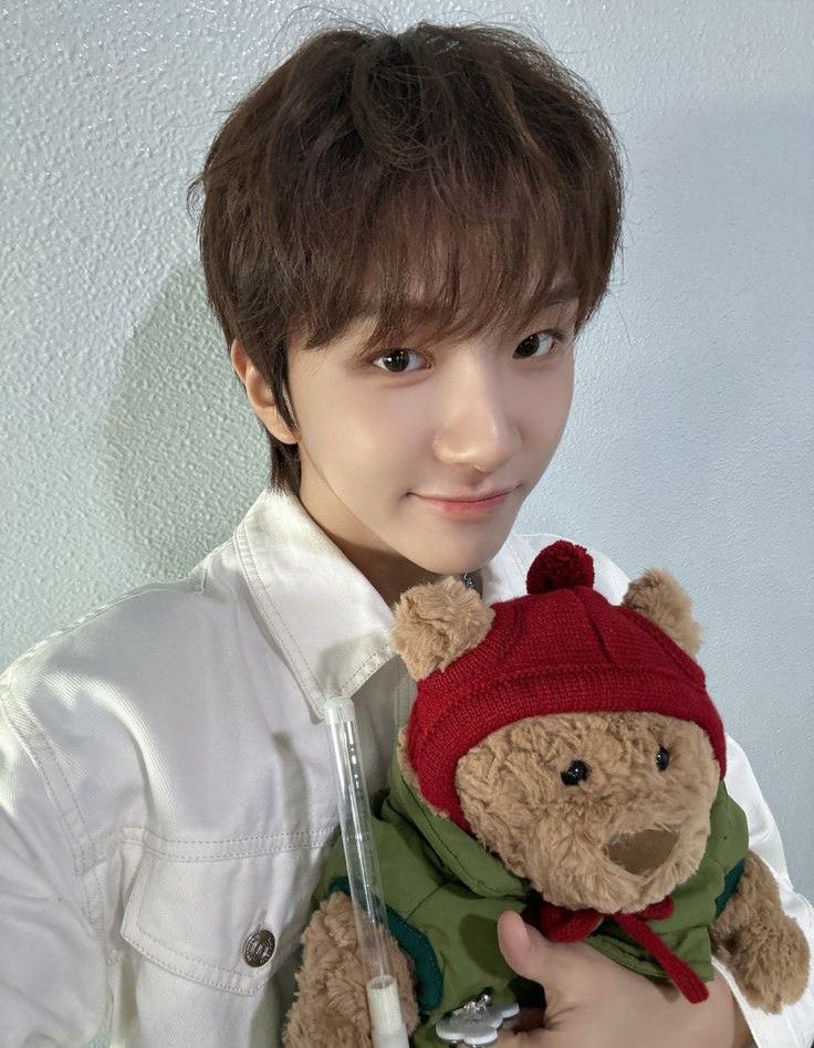 Latest photo of Woonhak (BOYNEXTDOOR)