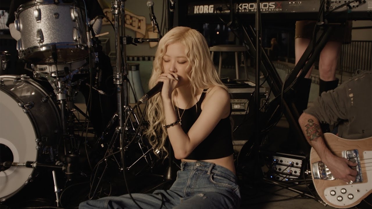 로제 (BLACKPINK) 최근 활동샷