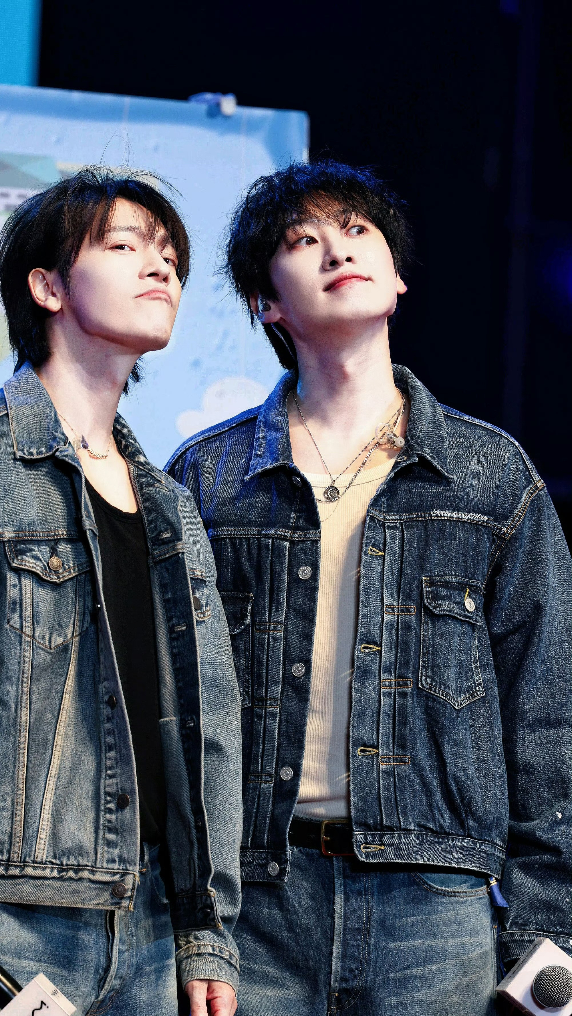 A heartfelt wallpaper shared by Super Junior's fans