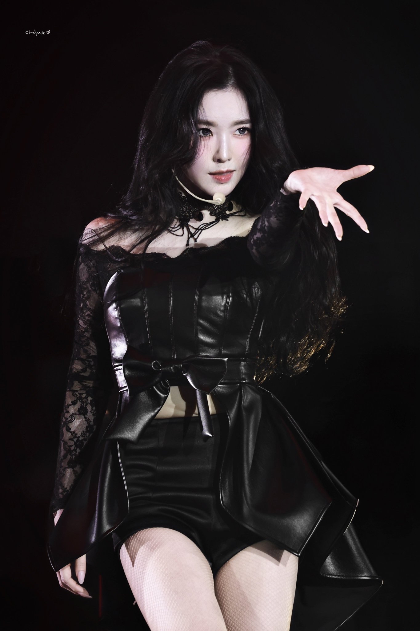 Behind-the-scenes cut of Red Velvet