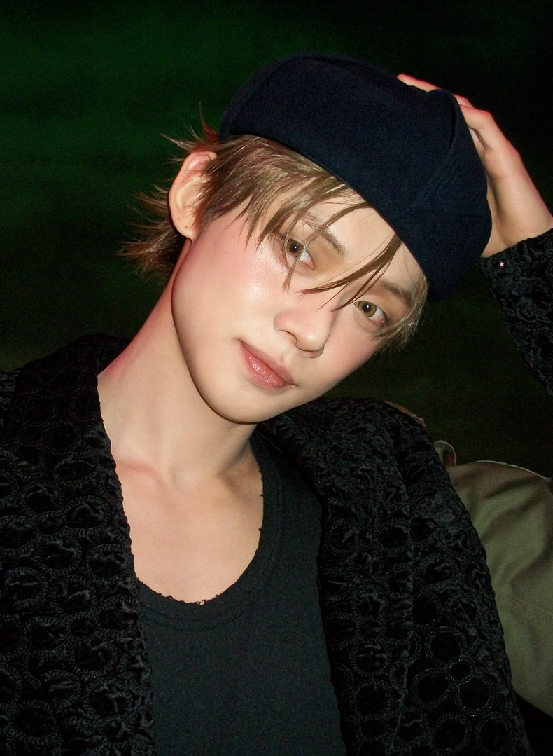 Foto terbaru Yeonjun (TOMORROW X TOGETHER)