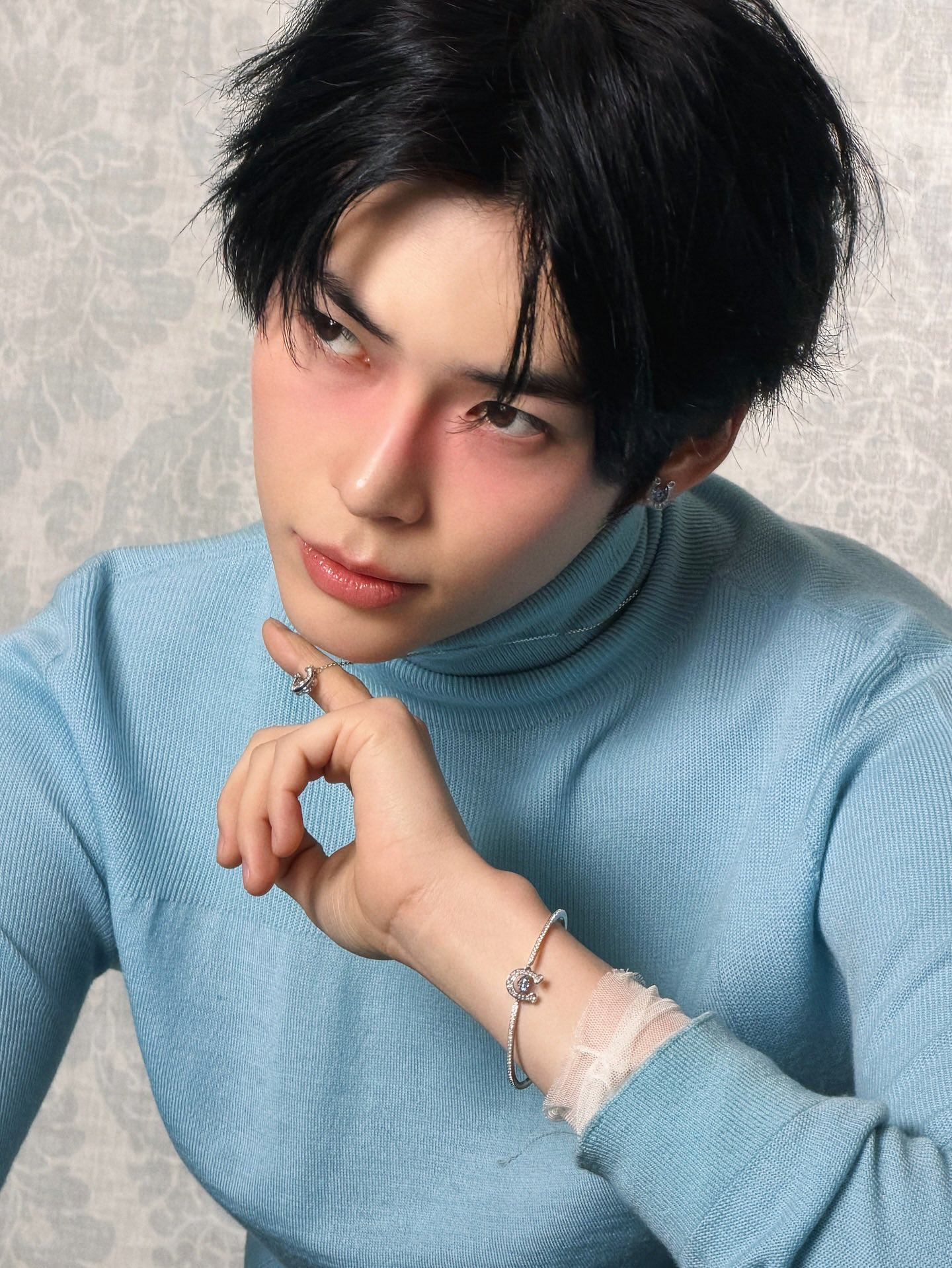 성한빈 (제로베이스원)의 비하인드 컷