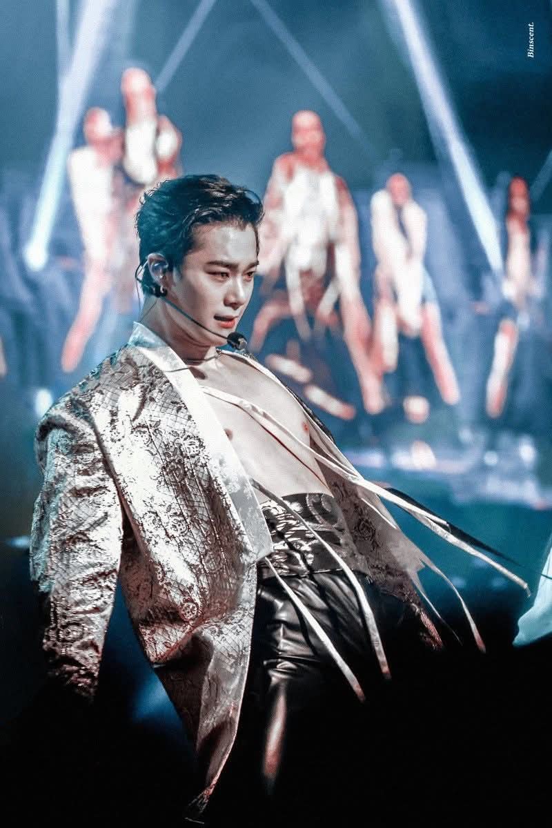 A moment captured by Moonbin (ASTRO)'s fan