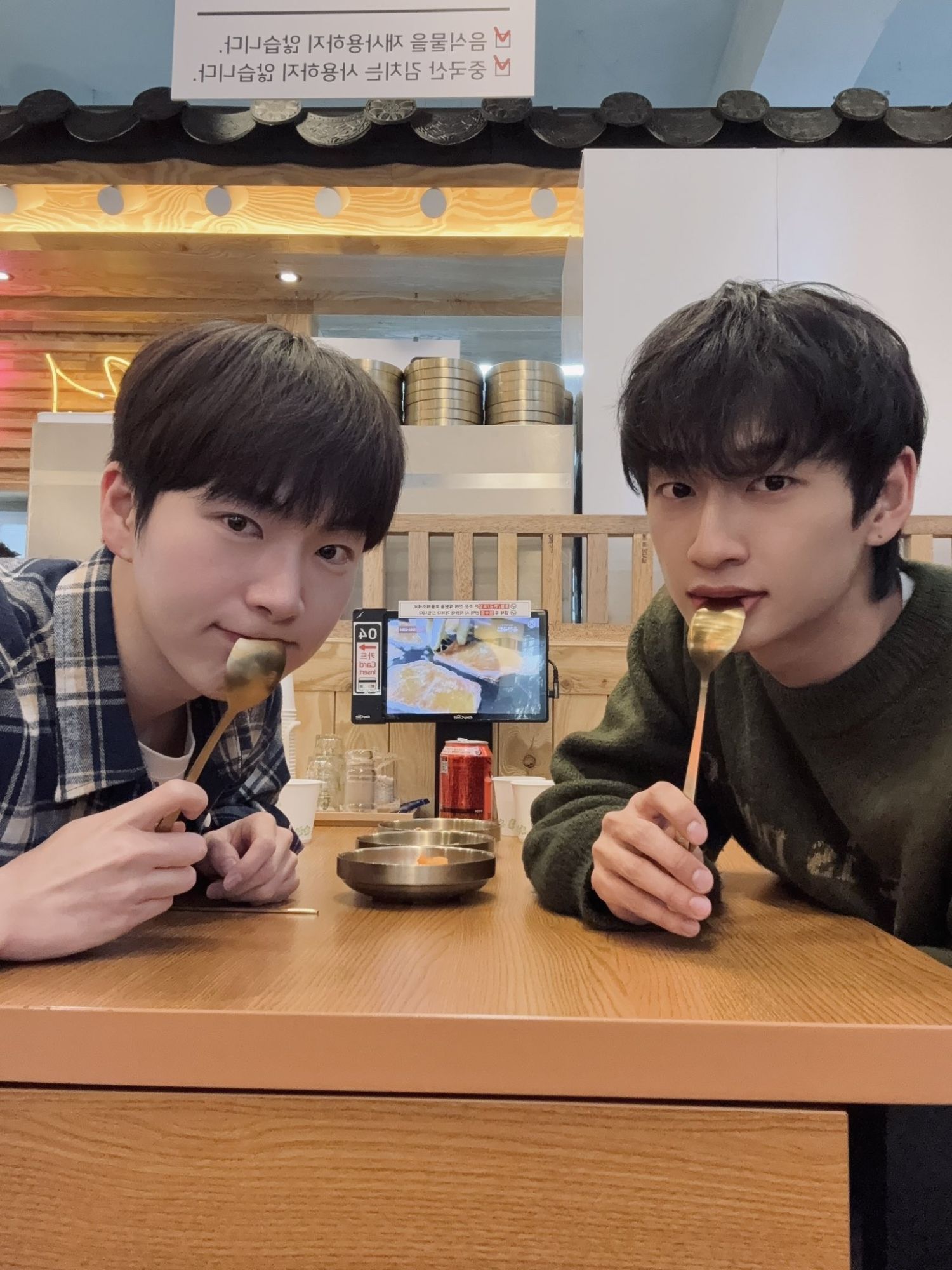 A moment captured by OMEGA X's fan