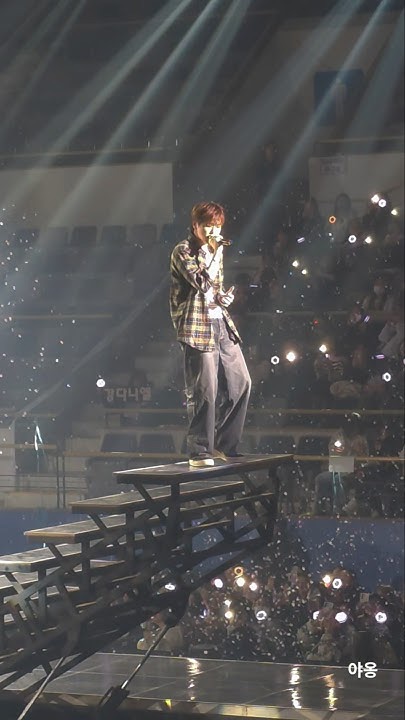 강다니엘를 위해 팬들이 공유한 감성 배경화면