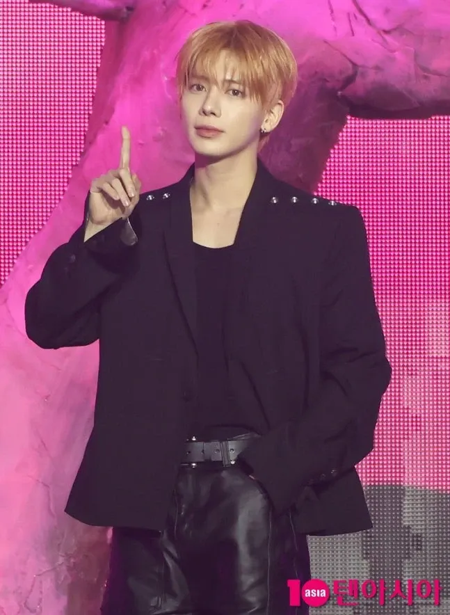 太顯 (TOMORROW X TOGETHER)粉絲拍下的瞬間