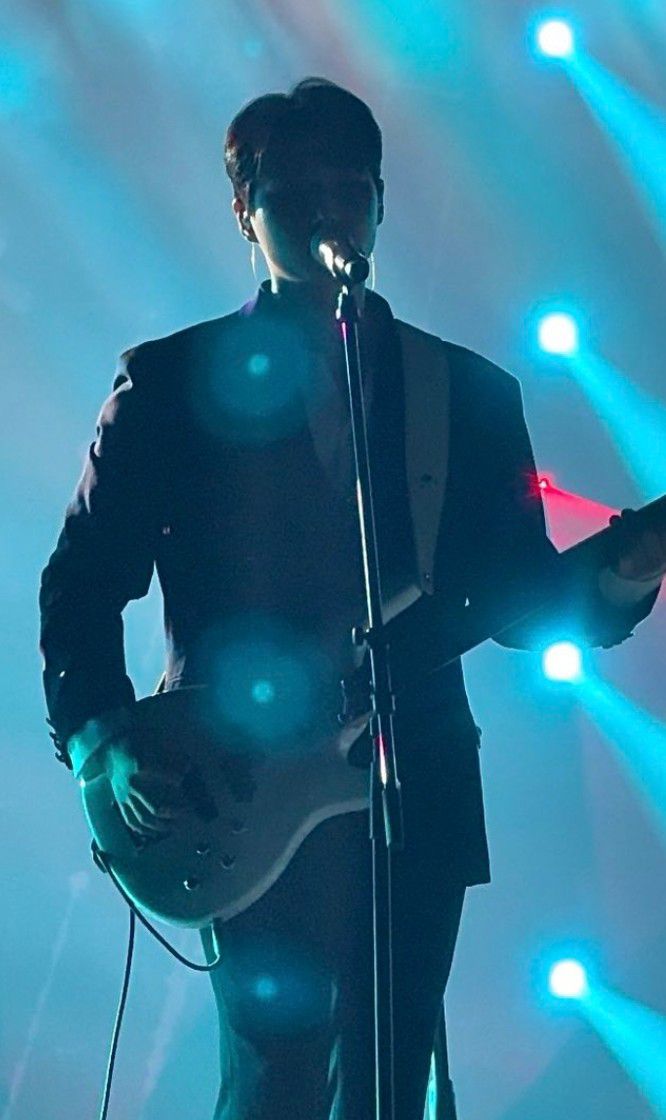 Young K (DAY6)의 비하인드 컷