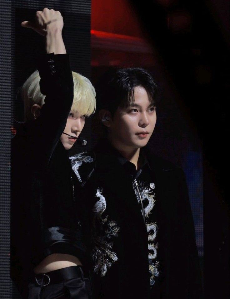 ATEEZ的最新照片