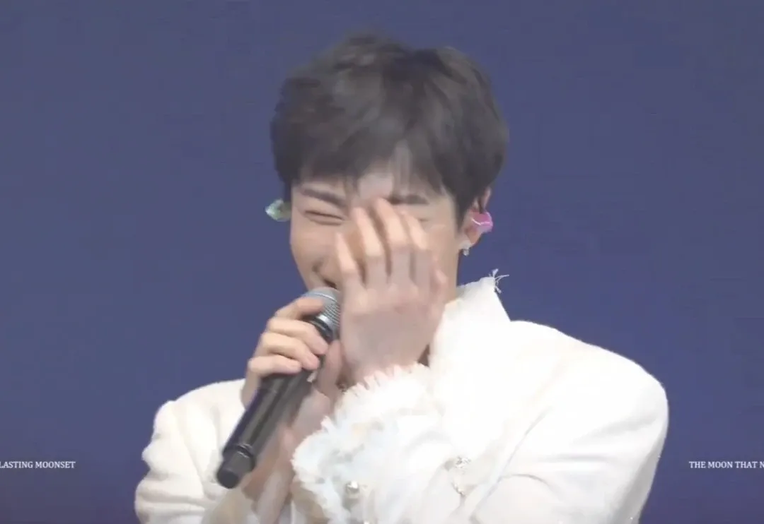 Latest photo of Moonbin (ASTRO)