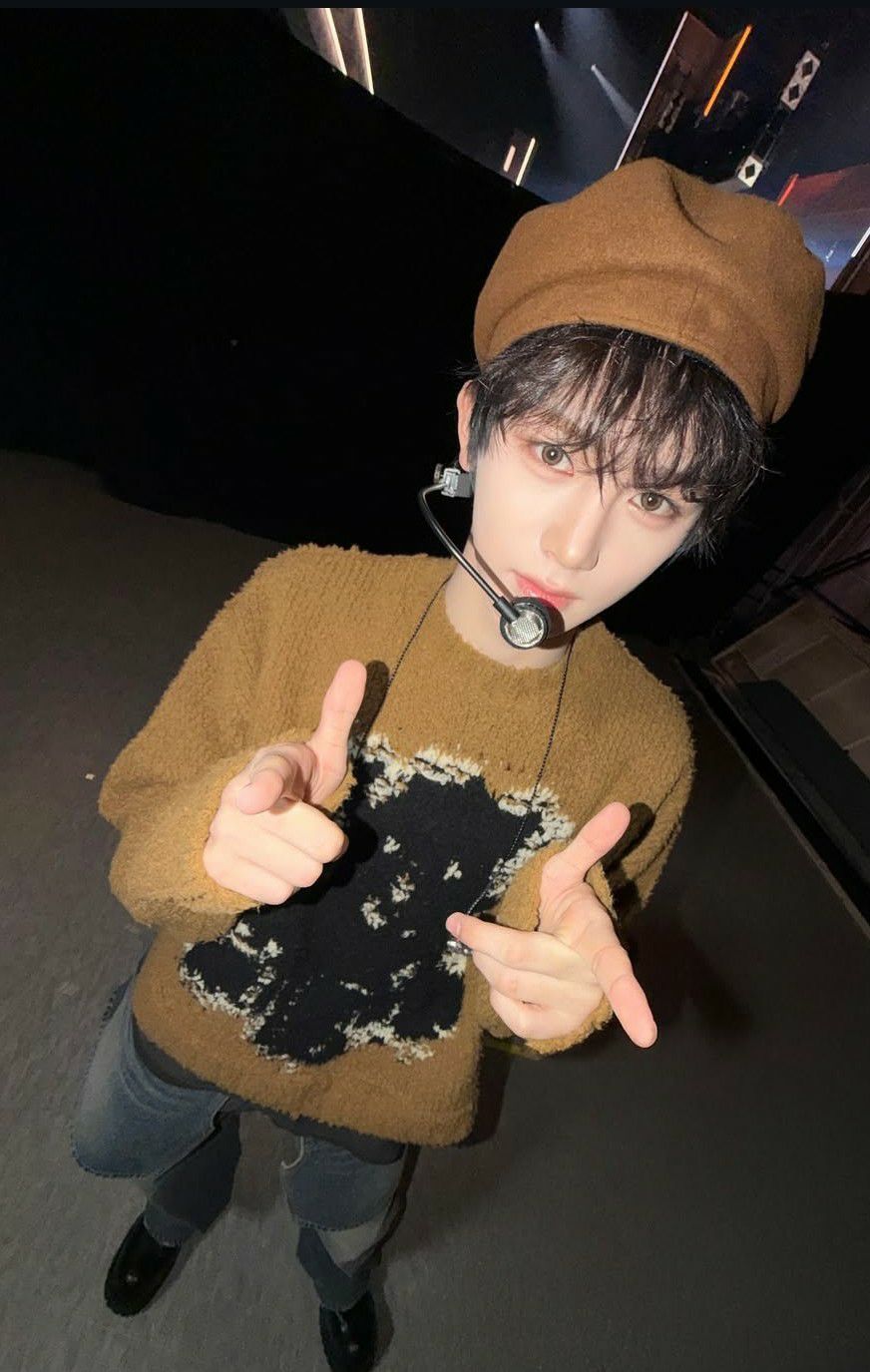 Recent activity shot of Zhou Anxin (ALPHA DRIVE ONE)