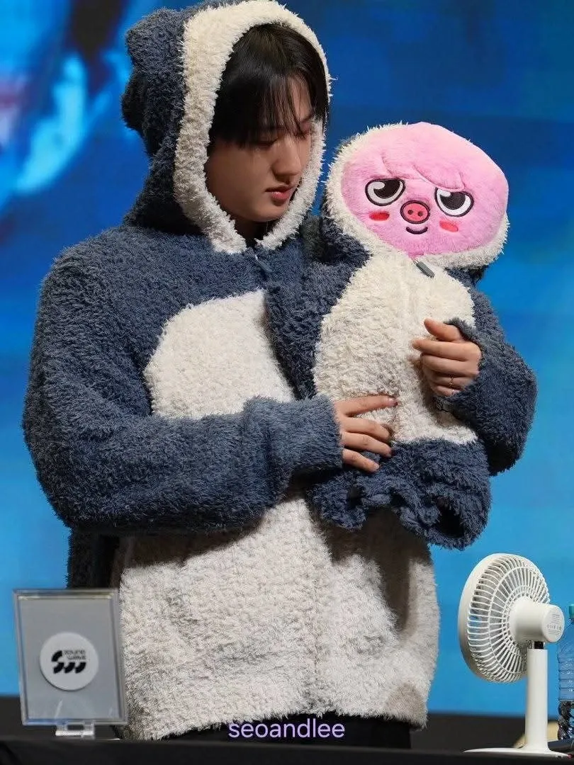 チャンビン (Stray Kids)の最近の活動写真