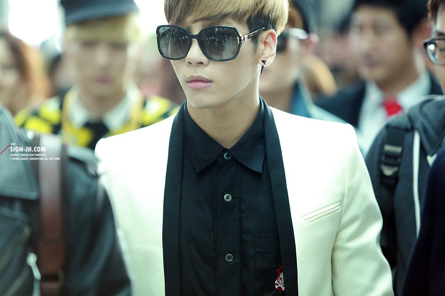Recent activity shot of Jonghyun (SHINee)