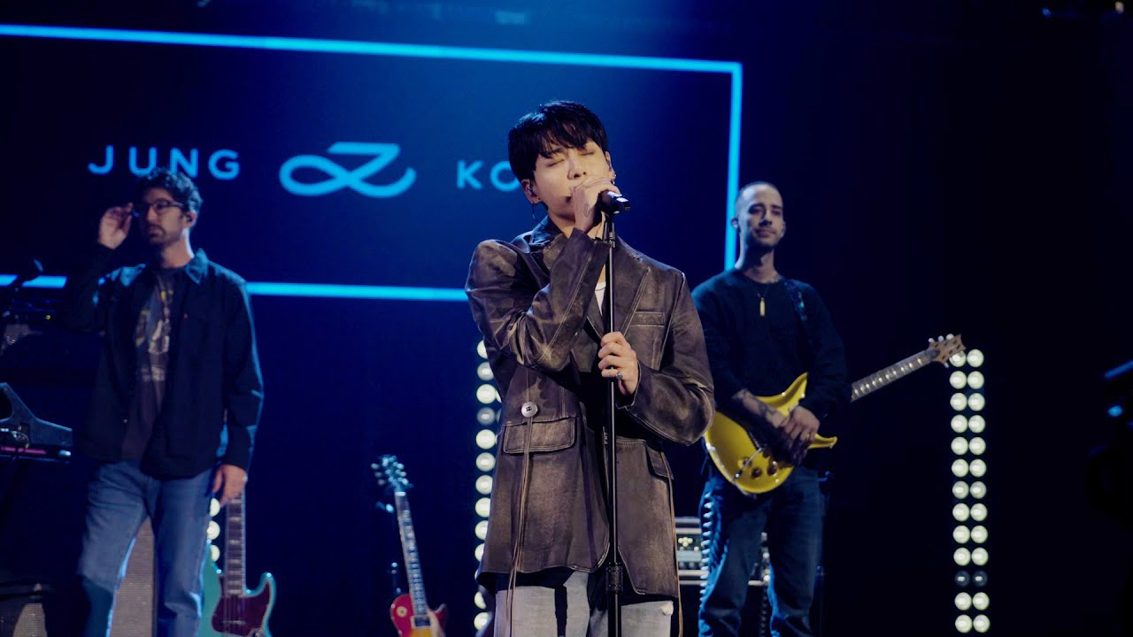 A moment captured by Jungkook (BTS)'s fan