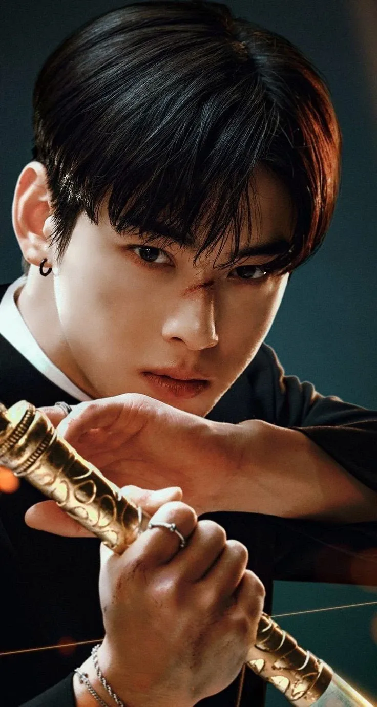 Latest photo of Eunwoo (ASTRO)