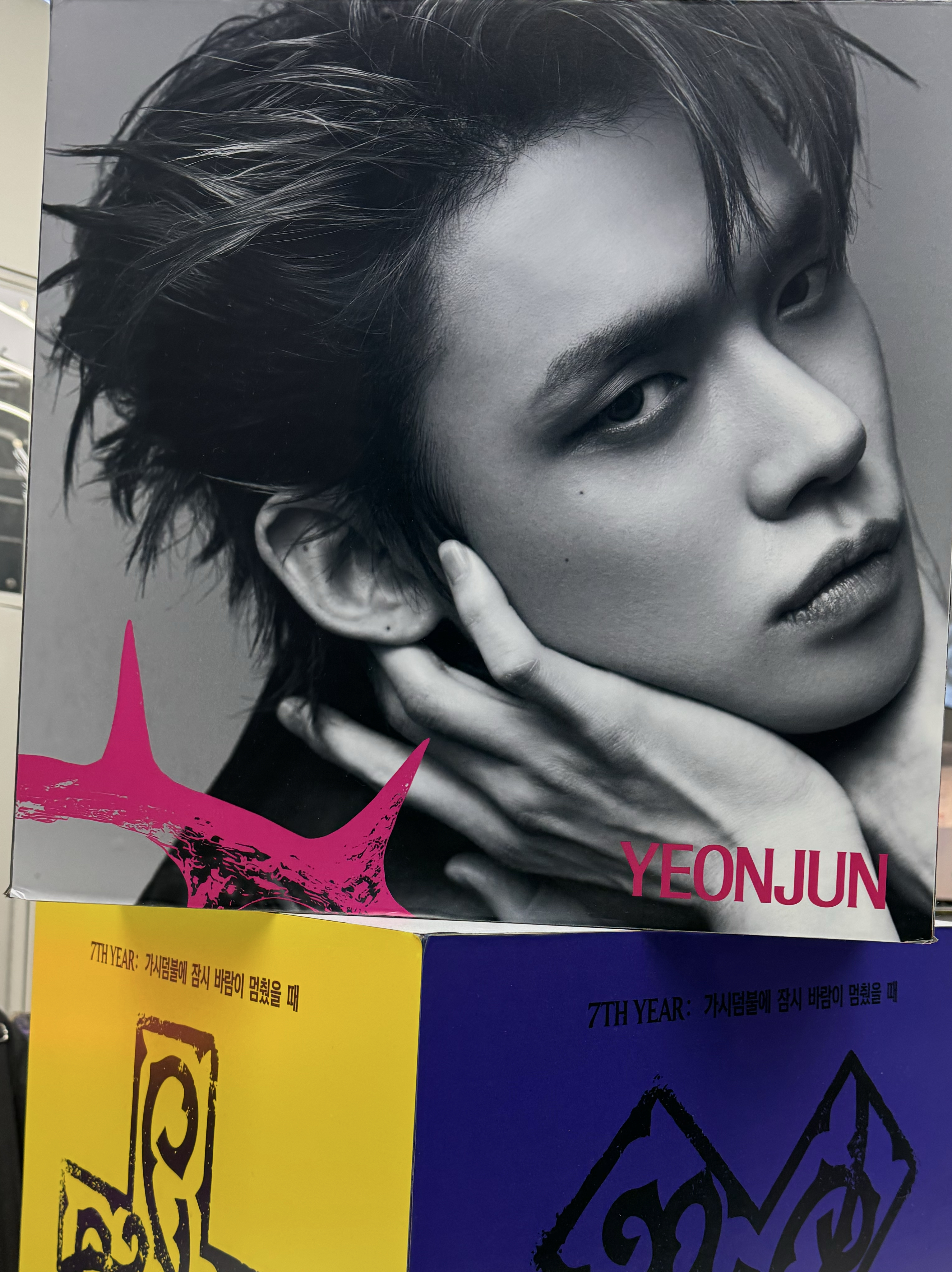 Foto aktivitas terbaru Yeonjun (TOMORROW X TOGETHER)