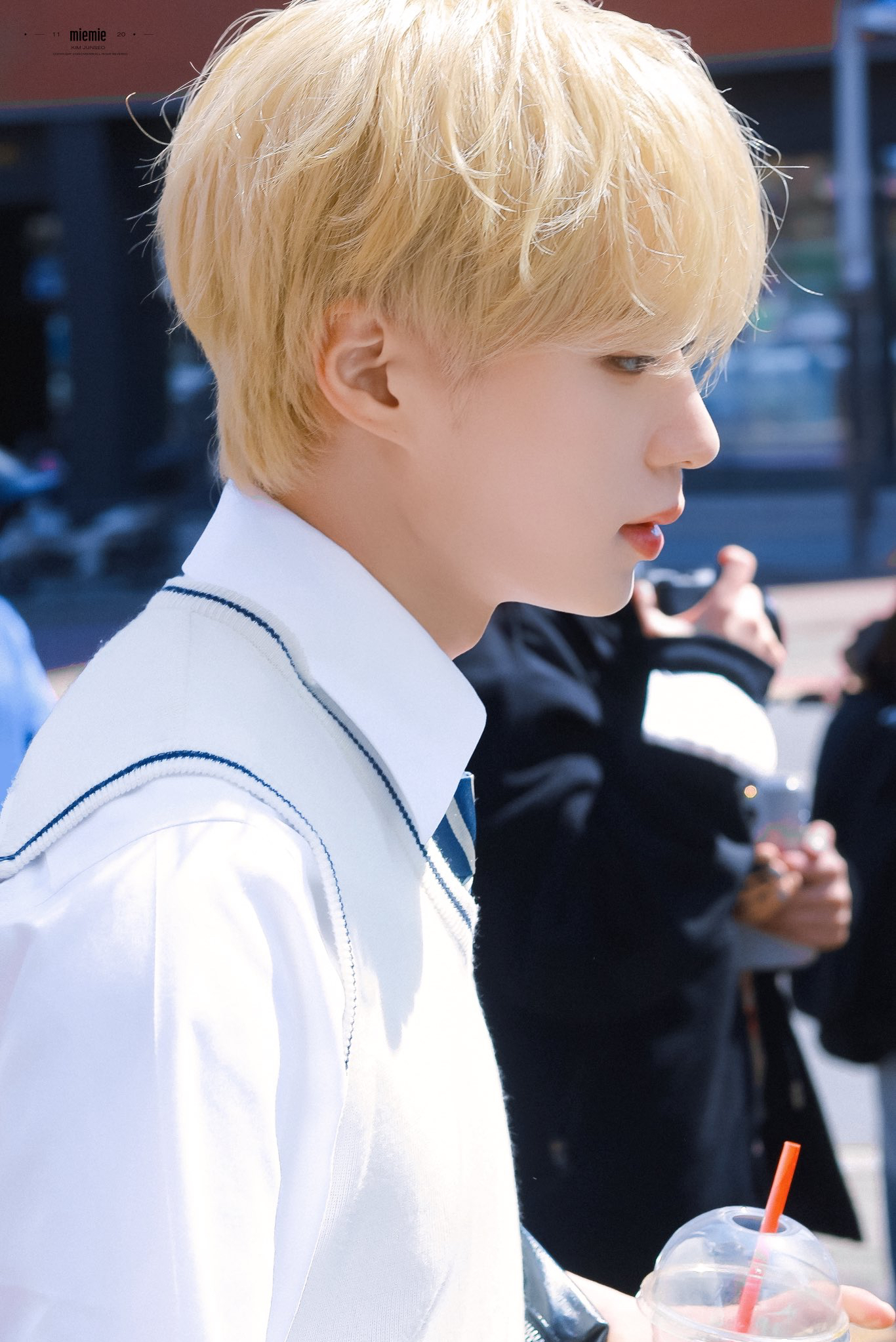 Behind-the-scenes cut of Kim Junseo (ALPHA DRIVE ONE)