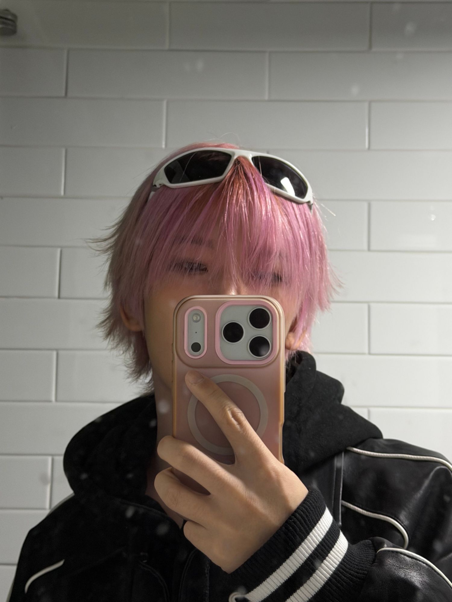 Behind-the-scenes cut of Li Zihao (MODYSSEY)