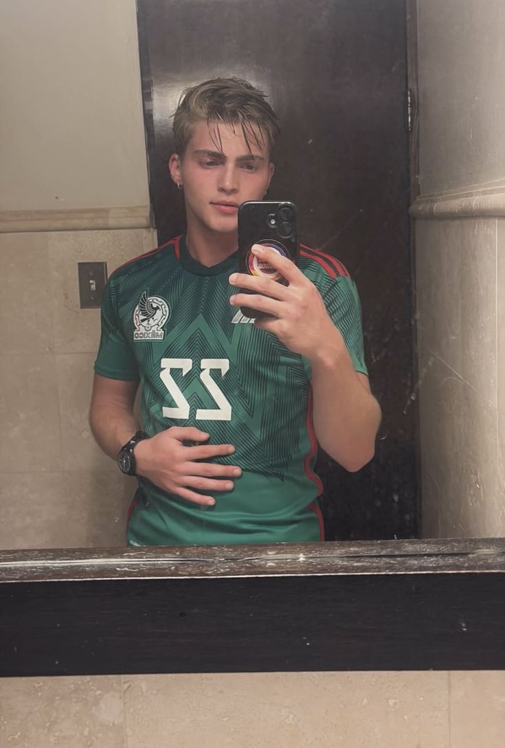 Latest photo of Gabi (SANTOS BRAVOS)