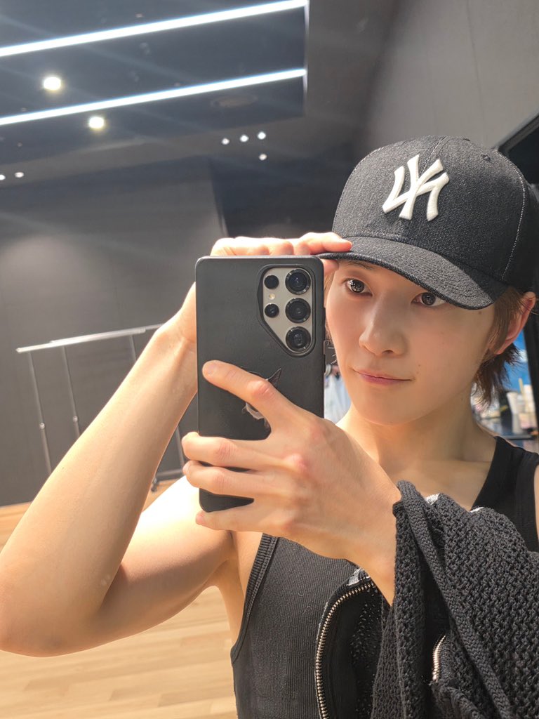 석매튜 (제로베이스원) 최근 활동샷