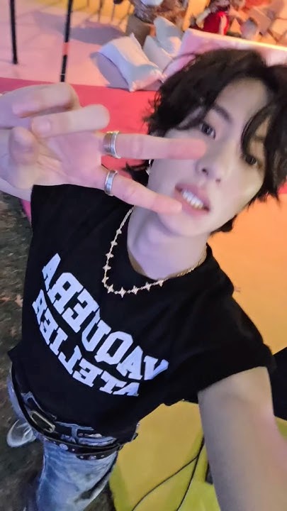 The most beloved wallpaper among Anton (RIIZE)'s fans