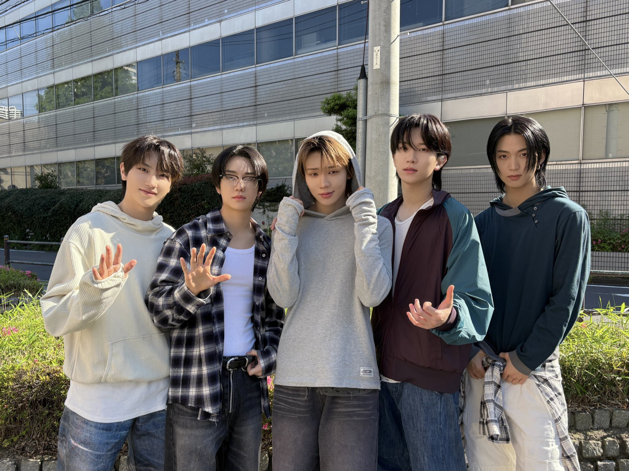 TNXの最新写真