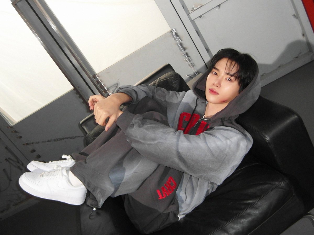 Recent activity shot of CRAVITY