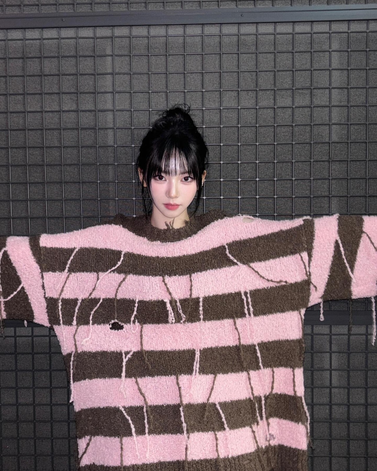 Behind-the-scenes cut of Karina (aespa)