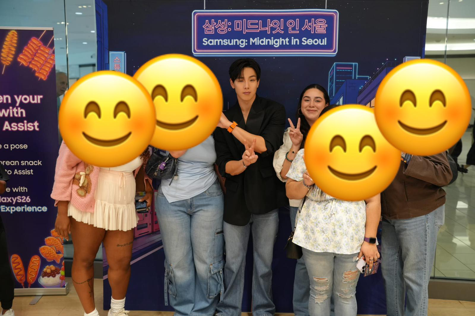 Behind-the-scenes cut of Shownu (MONSTA X)