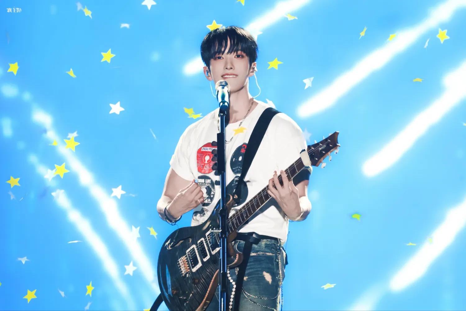 Behind-the-scenes cut of DK (SEVENTEEN)