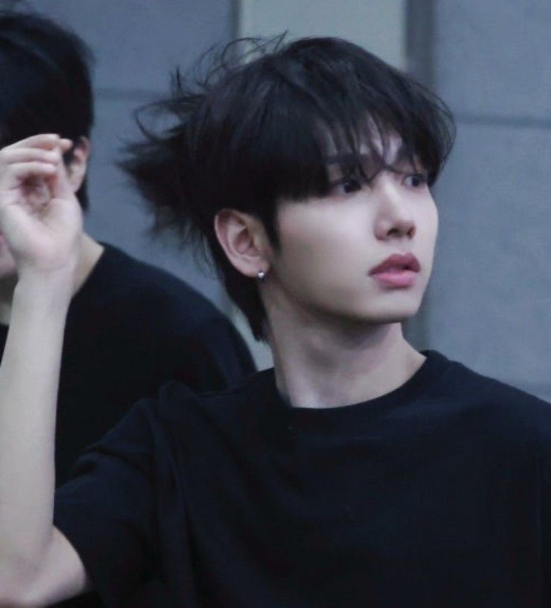 Behind-the-scenes cut of Myeong Jaehyun (BOYNEXTDOOR)