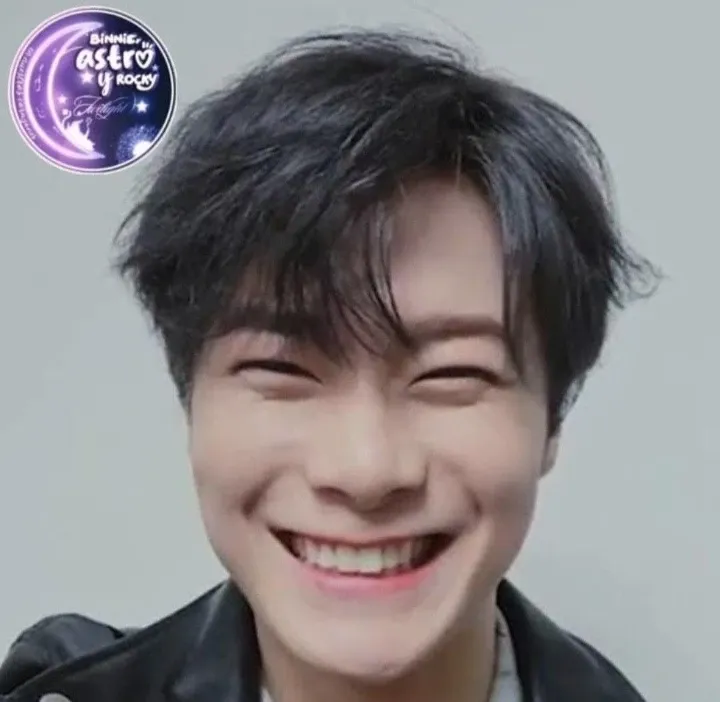 Latest photo of Moonbin (ASTRO)