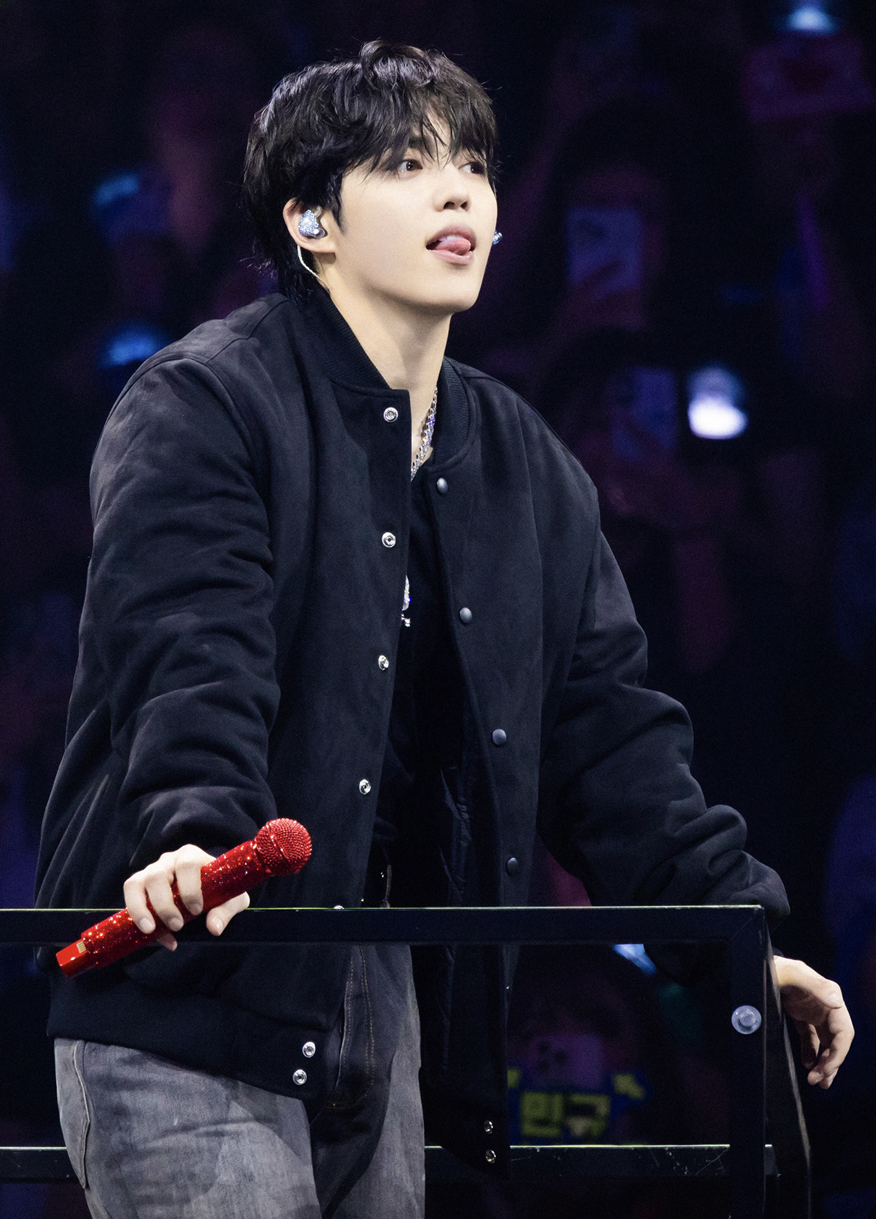 A moment captured by S.Coups (SEVENTEEN)'s fan