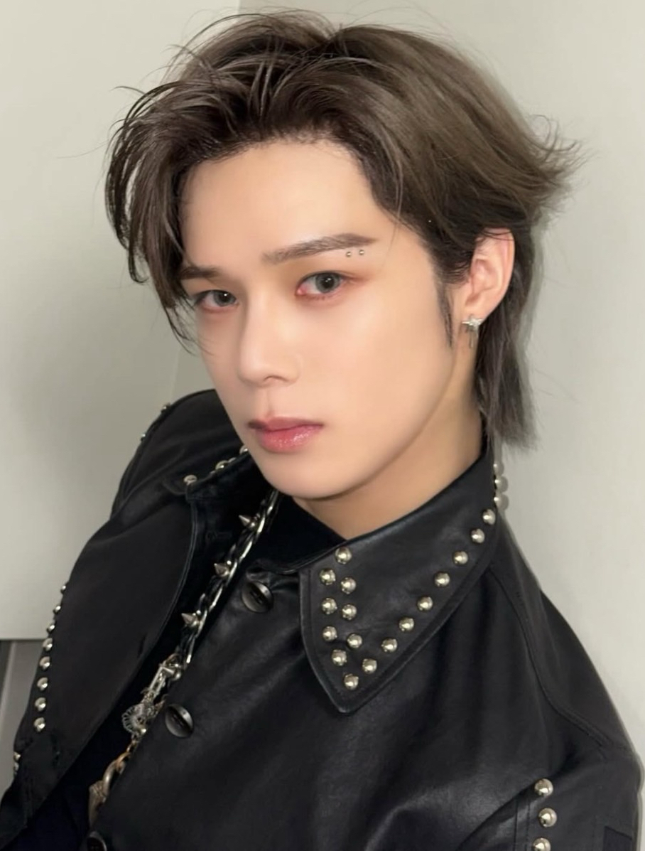 Latest photo of K (&TEAM)