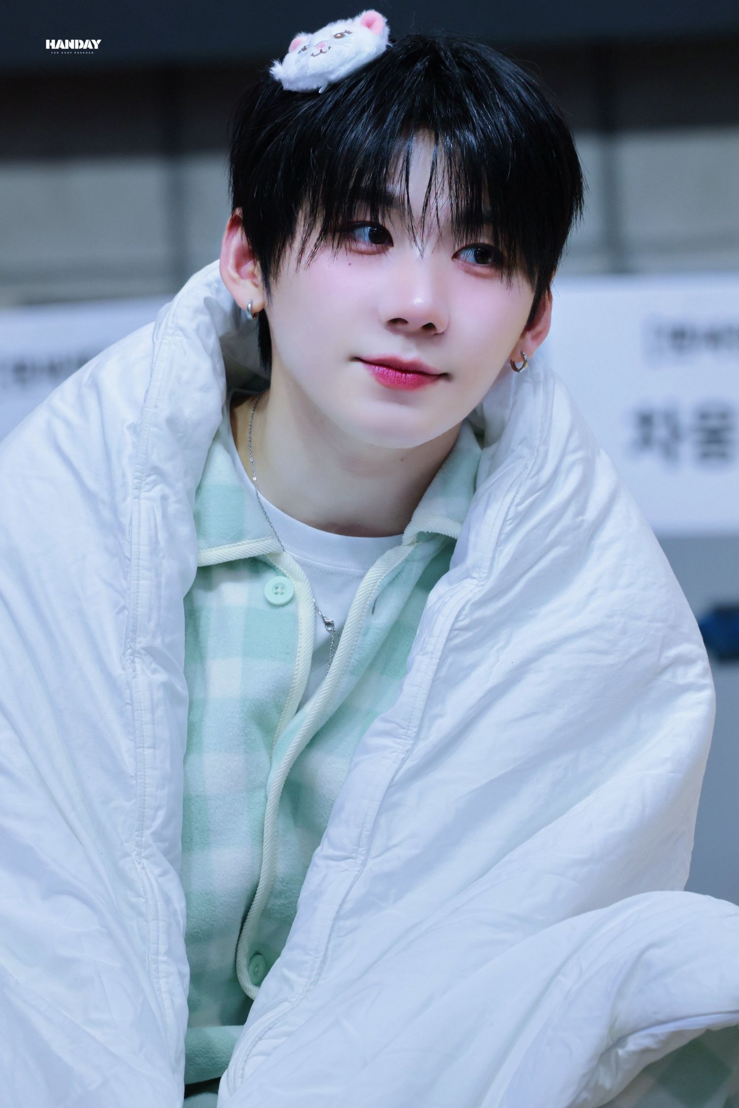 Recent activity shot of Park Han (AHOF)