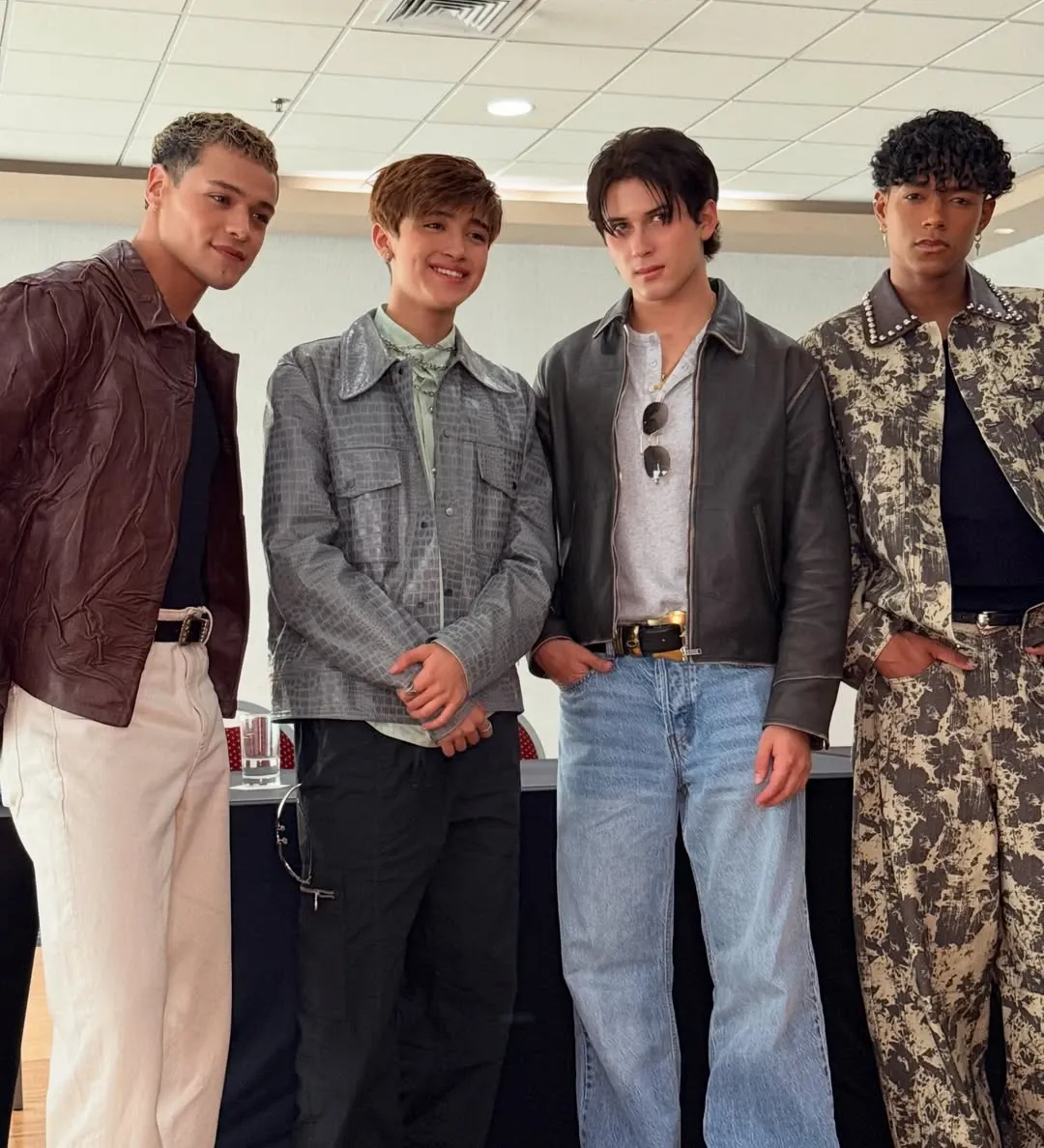 Behind-the-scenes cut of SANTOS BRAVOS