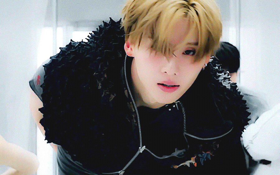 Potret di balik layar Lee Sangwon (ALPHA DRIVE ONE)