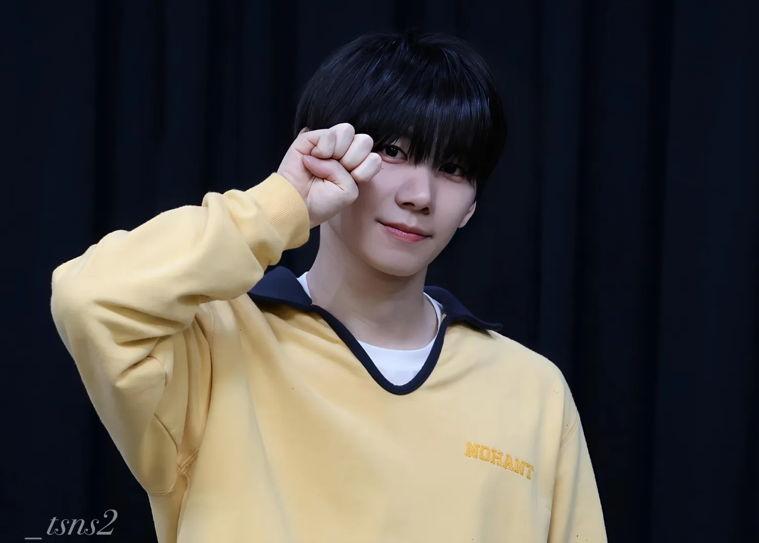 Popular K-POP post loved by fans