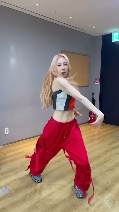 イ・チェヨンの最近の活動写真