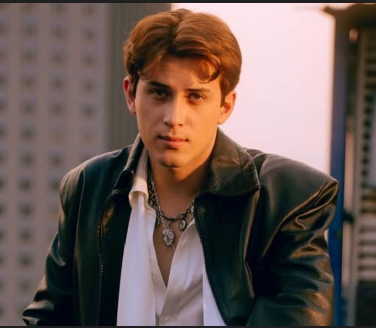 Latest photo of Alejandro (SANTOS BRAVOS)