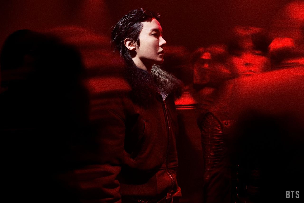 Behind-the-scenes cut of j-hope (BTS)